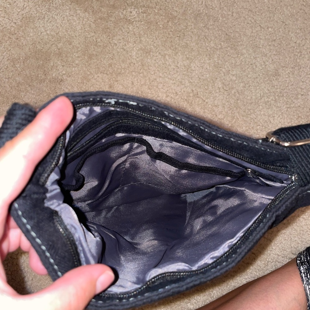 Thirty one purse black fabric
